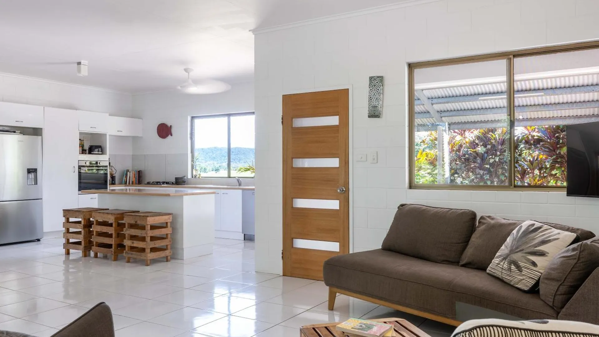 Rainforest Retreat In Bamboo Miallo Holiday home